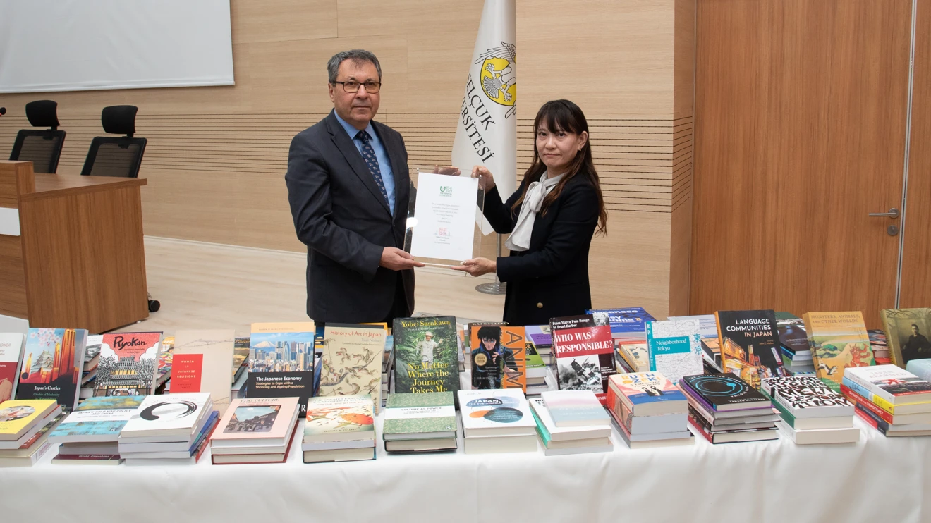 Selçuk Üniversitesinde Türkiye - Japonya ilişkileri anlatıldı